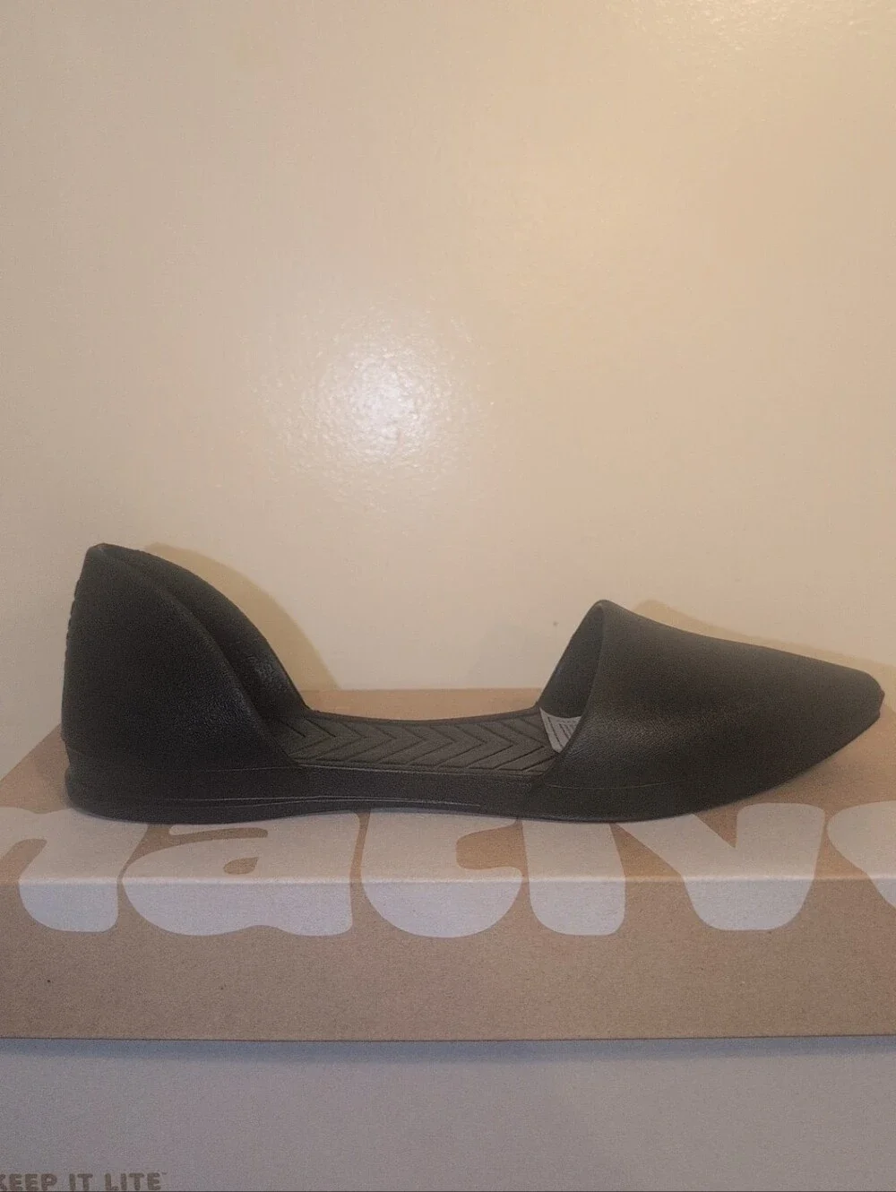 Women's NATIVE Black D'Orsay Flat Shoes SIZE 7 NIB